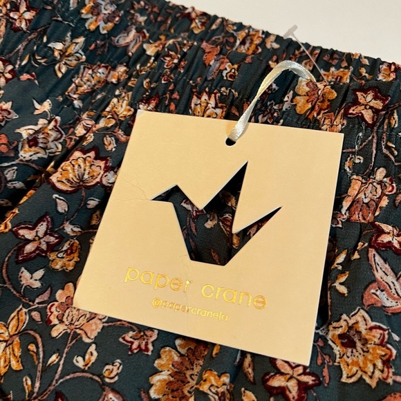 Paper Crane Size M Casual Skirt Floral Print - Picture 4 of 8